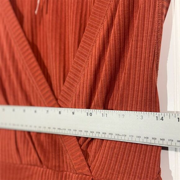 Free People Rust Orange Sleeveless Wrap Midi Dress S  Ribbed Knit Boho Festival - Picture 6 of 8